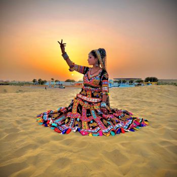 Folk dance show during Osian desert safari experience